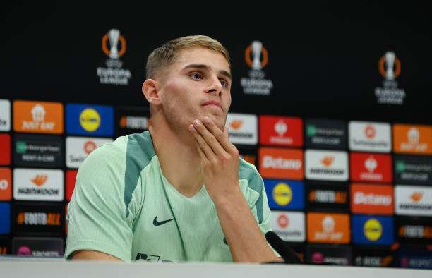 ميكي فان دي فين