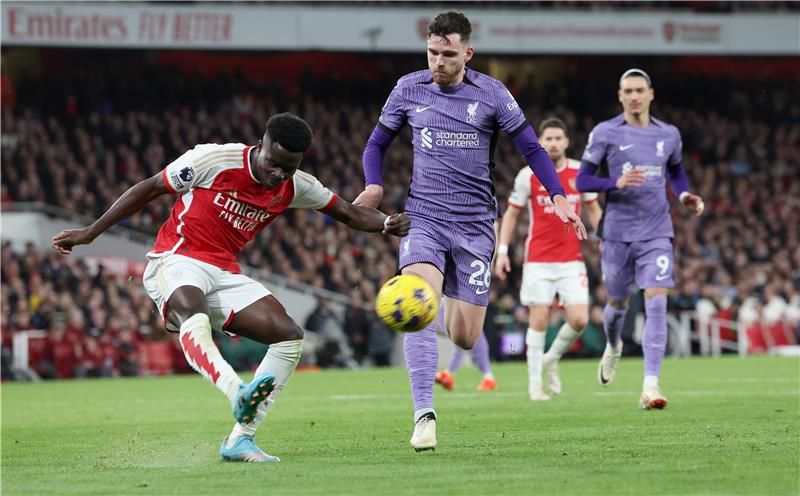 لقاء سابق بين الفريقين