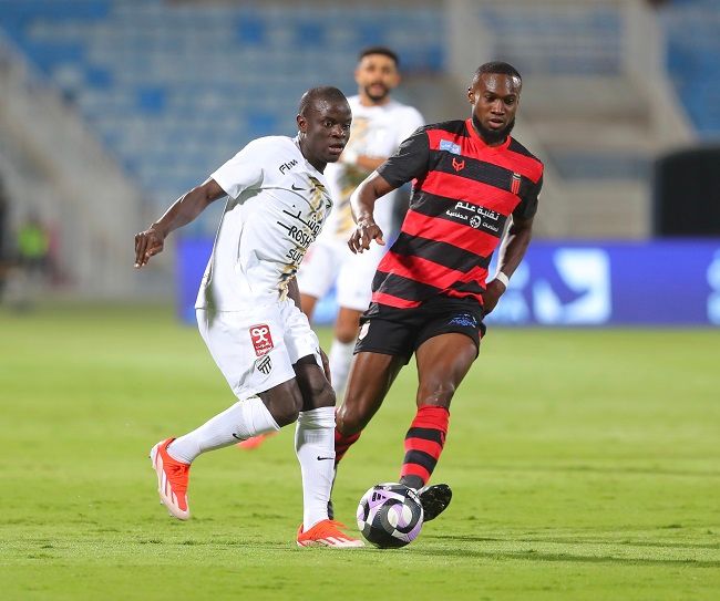 GarUEqWW8AEXaXH%20(1)