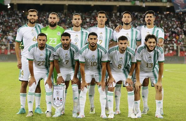 لاعبو منتخب الجزائر