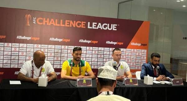 من المؤتمر الصحفي