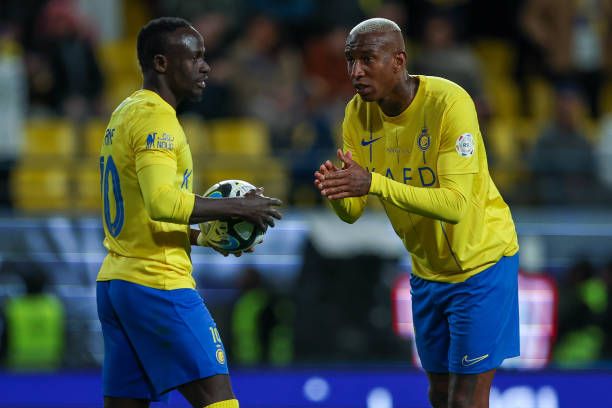 ماني وتاليسكا