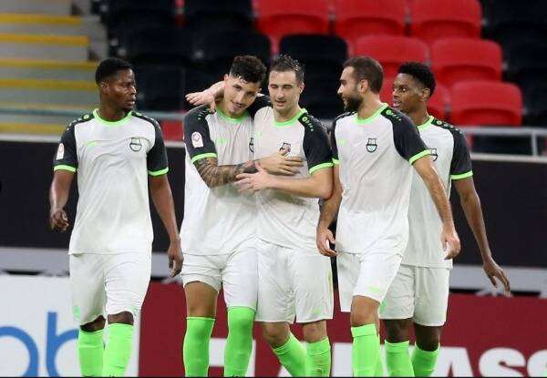 لاعبو الأهلي