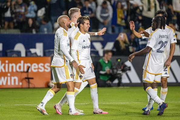 لاعبو لوس أنجلوس جالاكسي