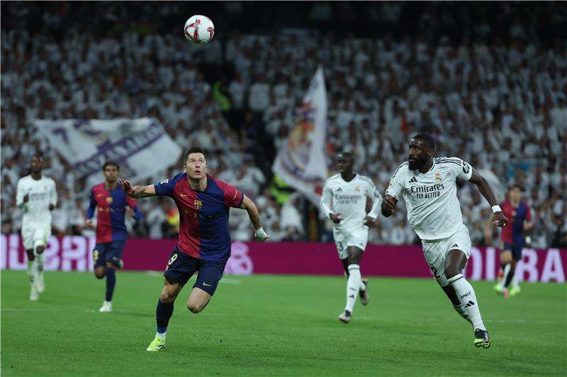 أنطونيو روديجر أمام برشلونة