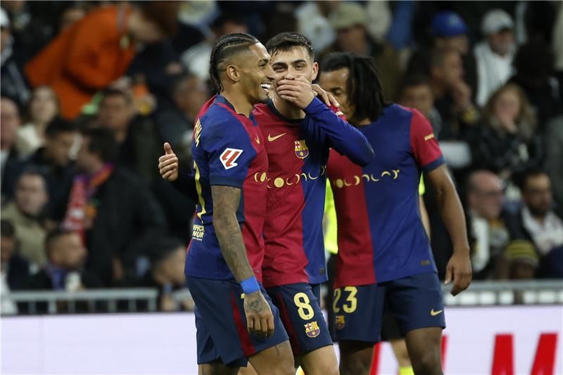 لاعبو برشلونة