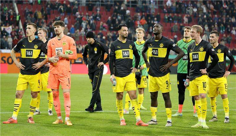 لاعبو دورتموند