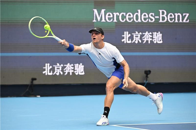 أليخاندرو دافيدوفيتش