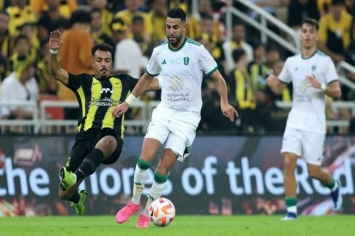 من مباراة سابقة بين الفريقين