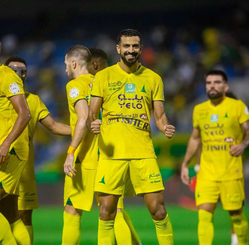 فرحة لاعبي الخليج