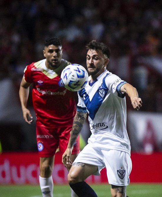 من مواجهة فيليز سارسفيلد وأرجنتينوس