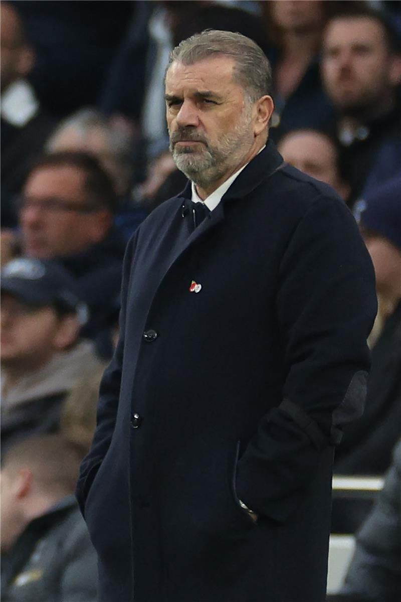 أنجي بوستيكوجلو