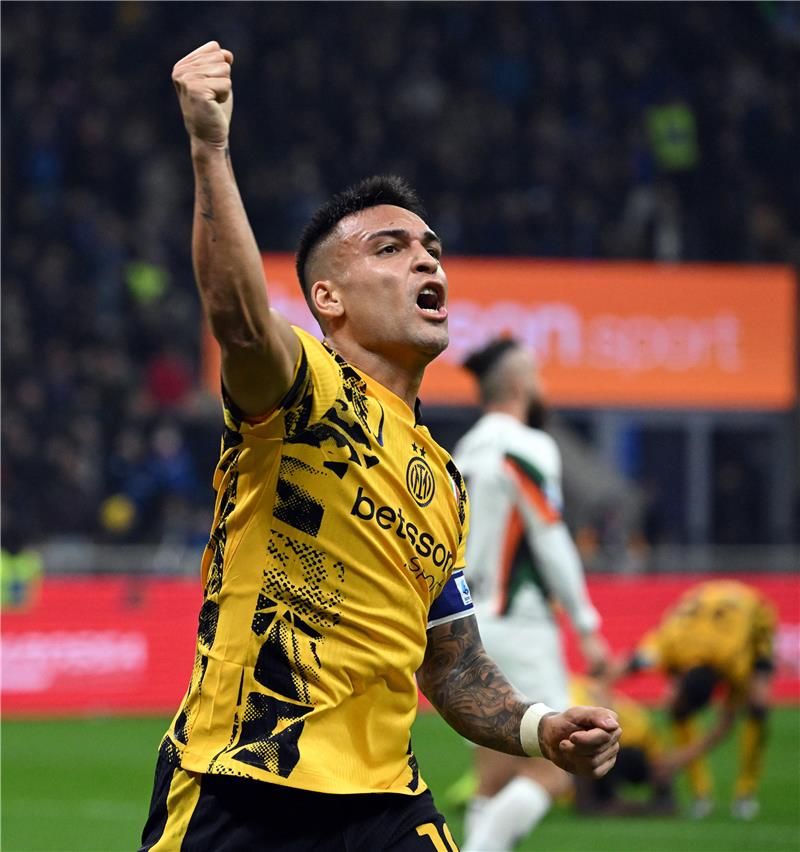 لاوتارو مارتينيز