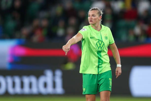 ألكسندرا بوب