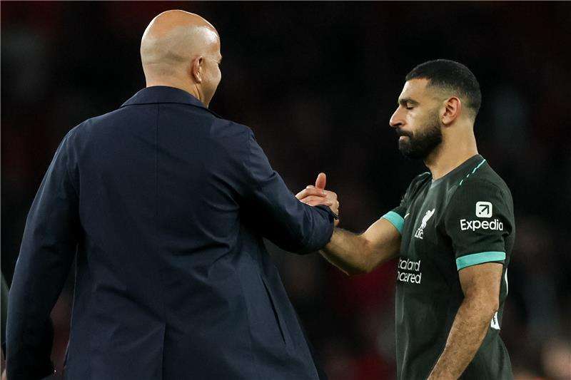 صلاح وآرني سلوت