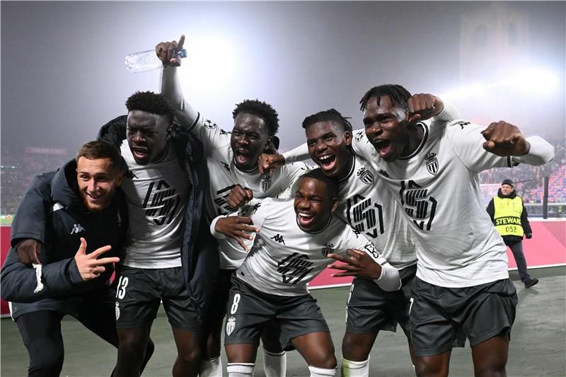 فرحة لاعبي موناكو