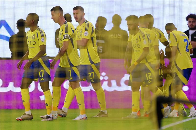 لاعبو النصر