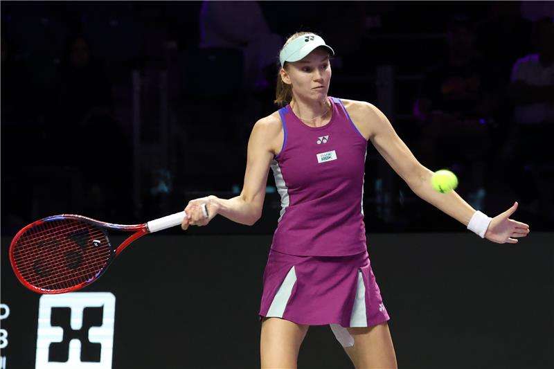 يلينا ريباكينا