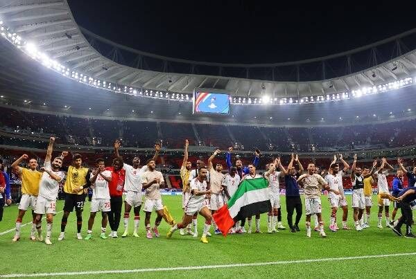 لاعبو الإمارات