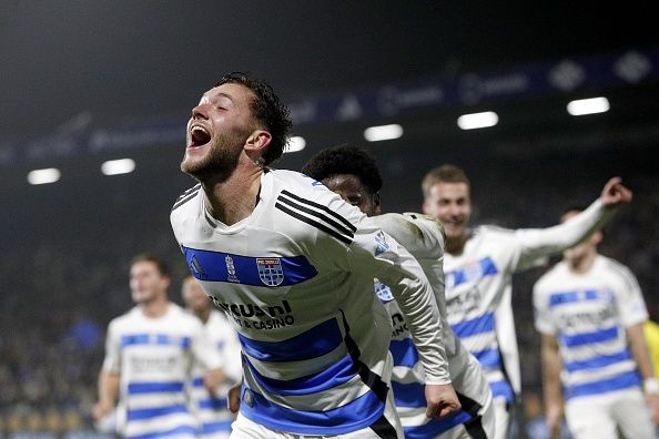 لاعبو فريق زفوله