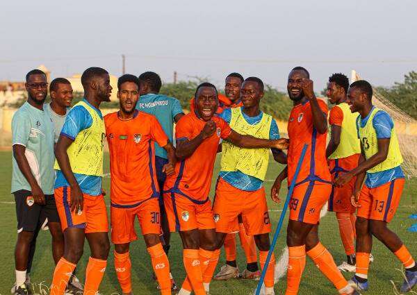 لاعبو نواذيبو