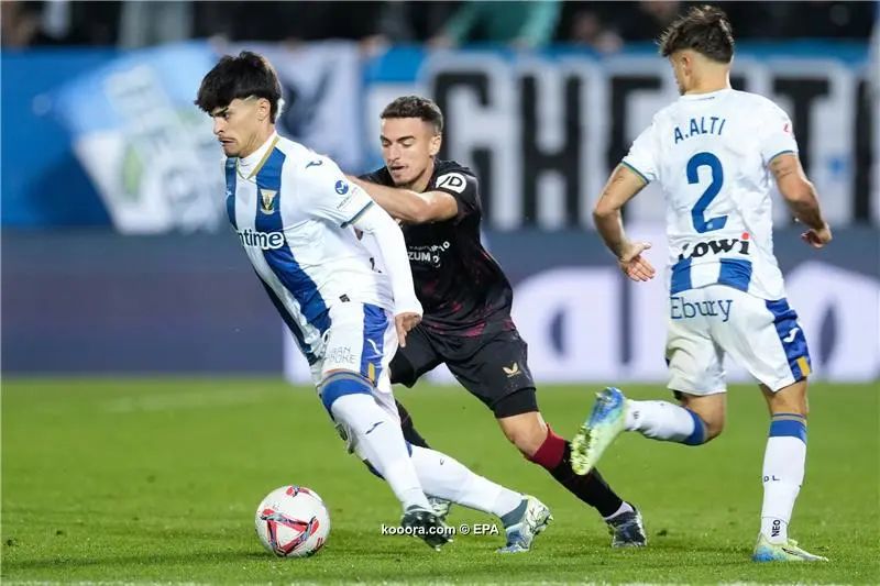 ?i=epa%2fsoccer%2f2024-11%2f2024-11-09%2f2024-11-09-11712395_epa