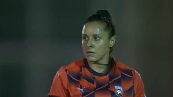 الباكستانية ماريا خان