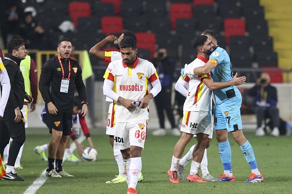 لاعبو جوزتبه