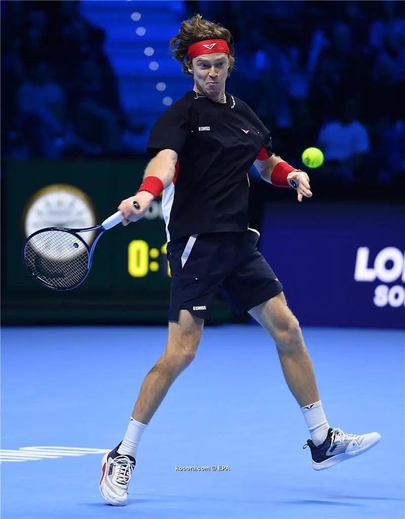 ?i=epa%2ftennis%2f2024-11%2f2024-11-11-11715477_epa