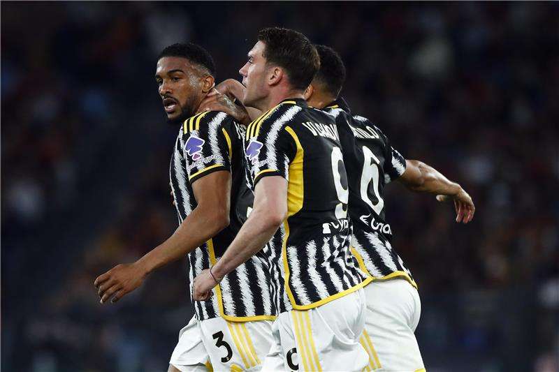 لاعبو يوفنتوس