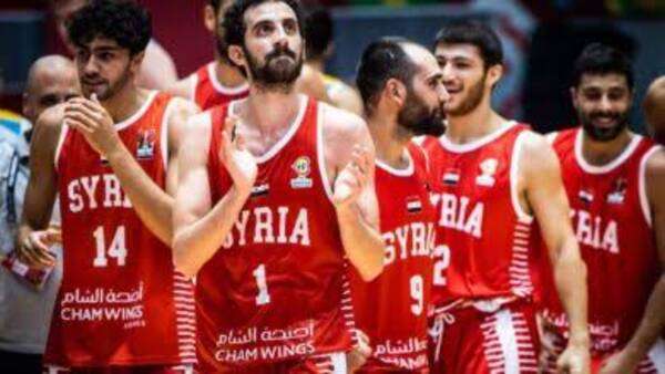 لاعبو سلة سوريا