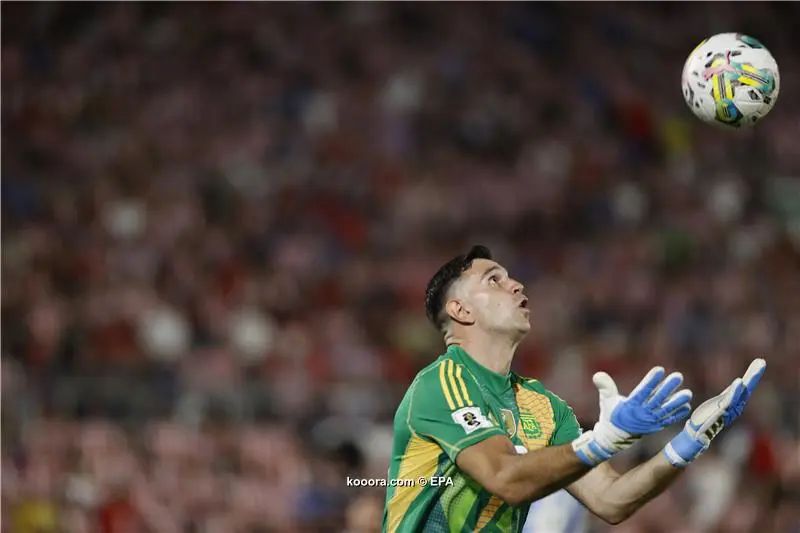 ?i=epa%2fsoccer%2f2024-11%2f2024-11-15%2f2024-11-15-11721953_epa