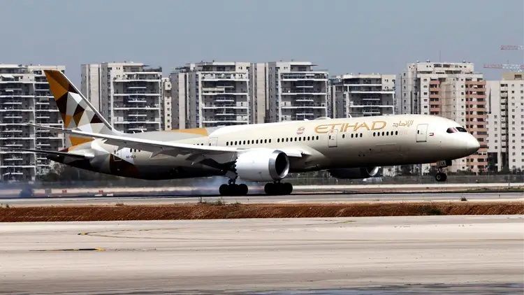 Etihad%20Airways%20Boeing%20787-9%20Dreamliner