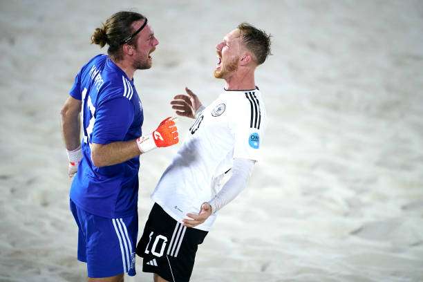 gettyimages-1758438936-612x612