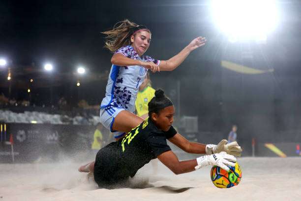 ناتاليا كوادرادو