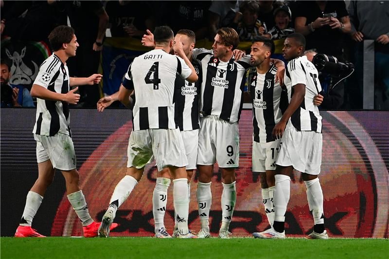 لاعبو يوفنتوس