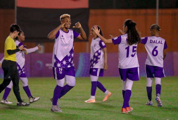 النيجيرية يوتندي بالون