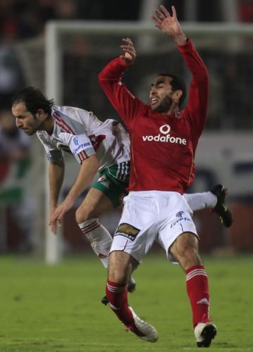 2010-12-30t171533z_01_cai508_rtridsp_3_soccer_reuters