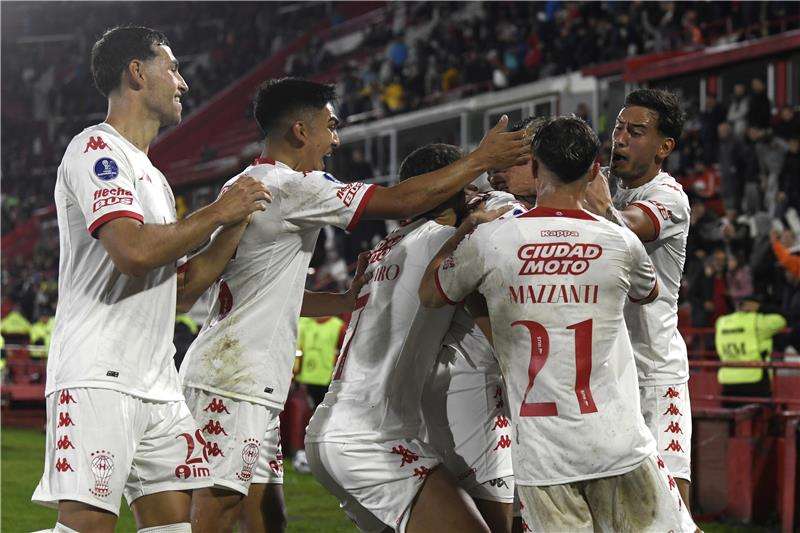 لاعبو هوراكان