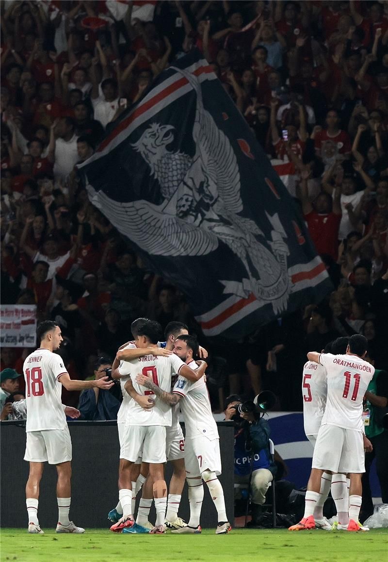 فرحة لاعبي إندونيسيا