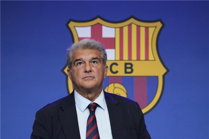 خوان لابورتا رئيس برشلونة