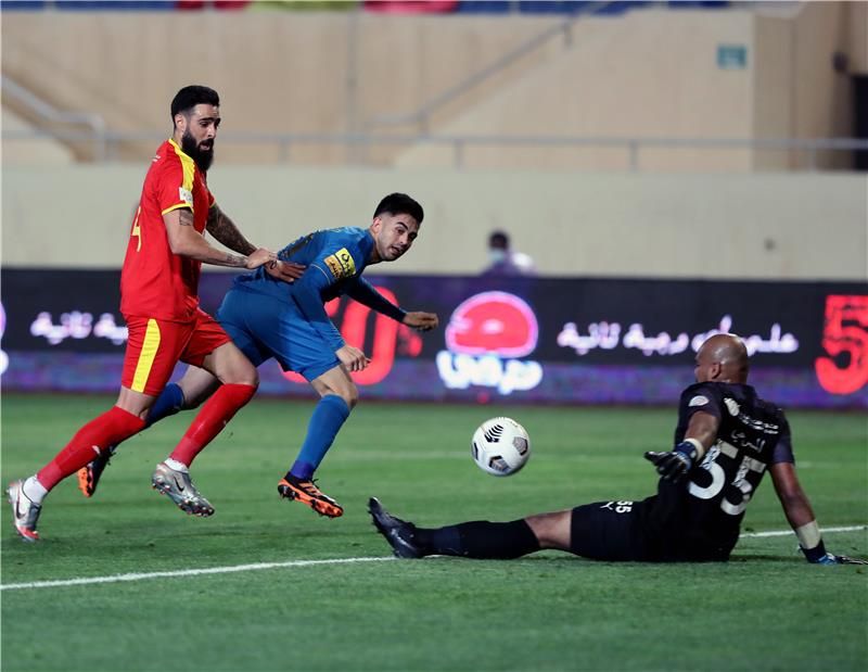 لقاء سابق بين الفريقين