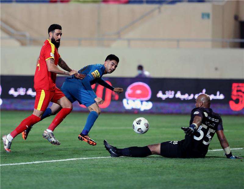 لقاء سابق بين الفريقين