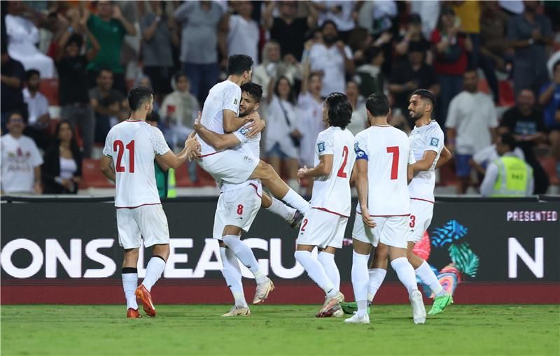 منتخب الإمارات..مزق شباك قطر
