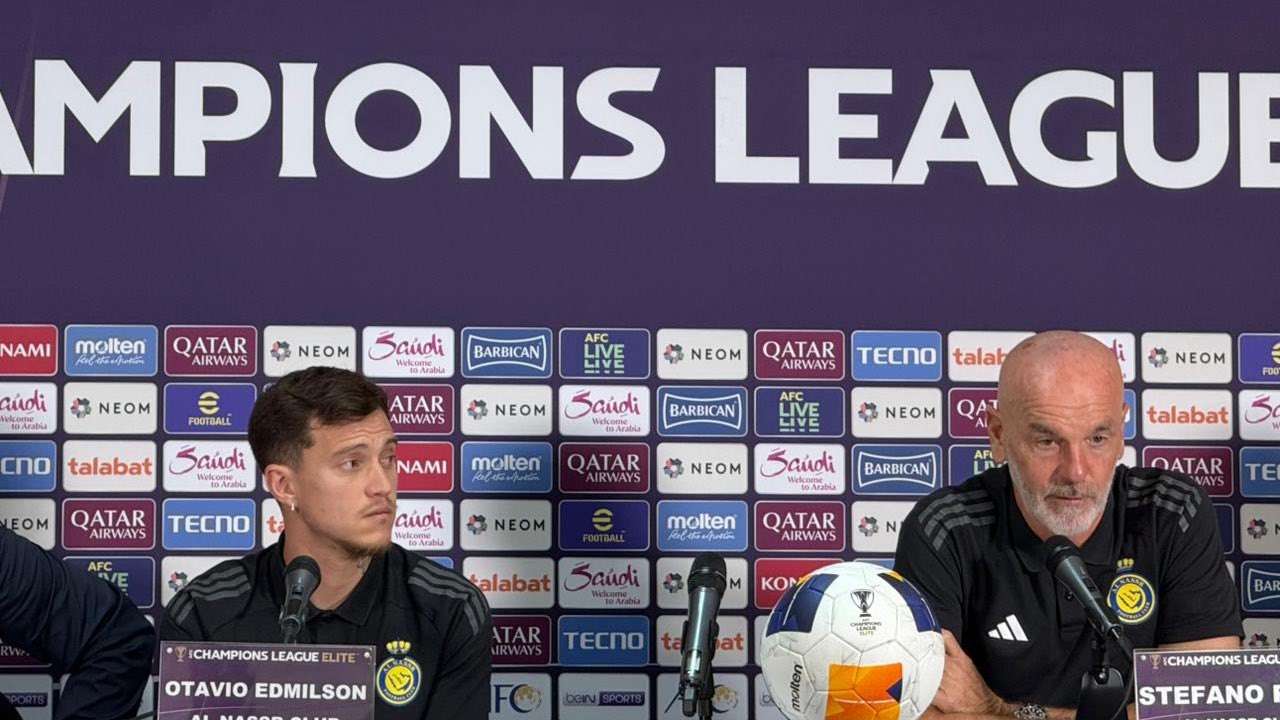 ستيفانو بيولي في المؤتمر الصحفي