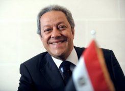 منير فخري عبدالنور وزير السياحه المصري