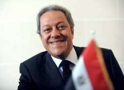 منير فخري عبدالنور وزير السياحه المصري