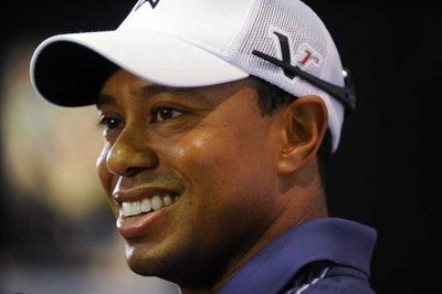 الامريكي تايجر وودز لاعب الجولف 