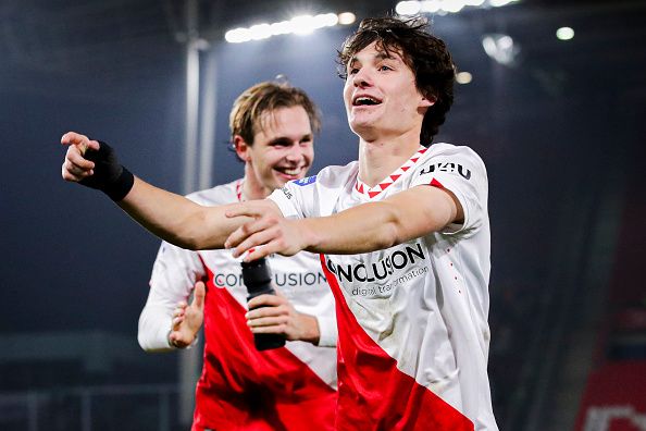 لاعبو أوتريخت