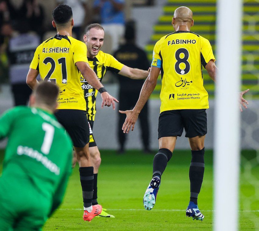 لاعبو اتحاد جدة